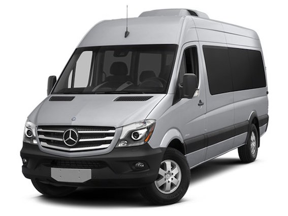 Mercedes Benz Sprinter 2500 arī kļūst par mūža auto. To izvēlas 44,8 procenti smagās tehnikas cienītāju!