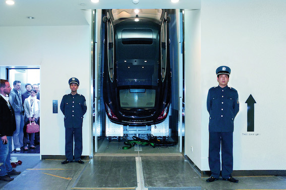 Porsche Panamera vēsture - no idejas līdz 10 gadu jubilejas modelim