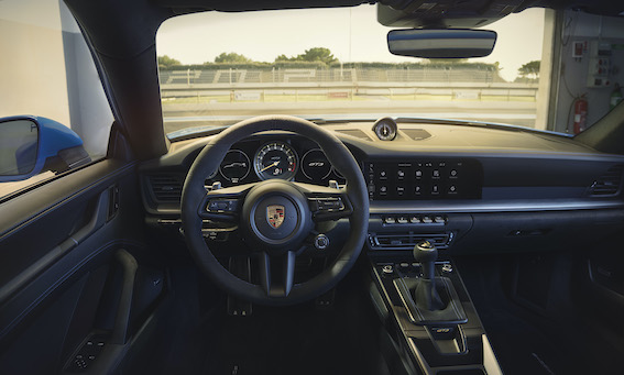Sacīkšu auto ikdienas braucieniem - Porsche nāk klajā ar 911 GT3 piekto versiju