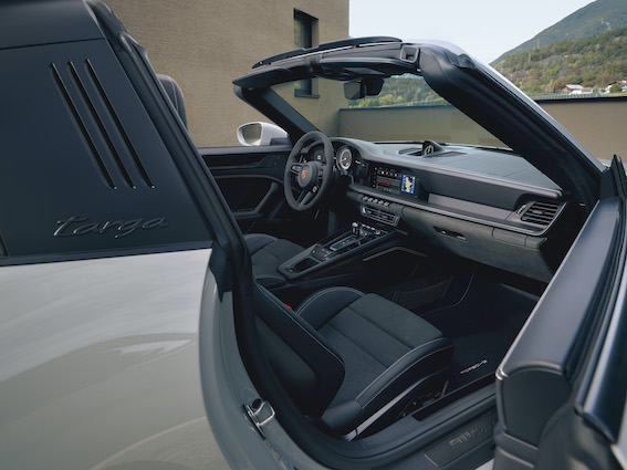 Sportisko “Porsche 911 GTS” saimi papildina pieci jauni modeļi