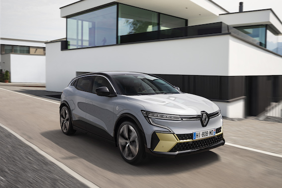 FOTA - revolucionāra tehnoloģija, kas atbalsta Renault vēlmi auto piedāvājumā iekļaut arvien īpašākus risinājumus