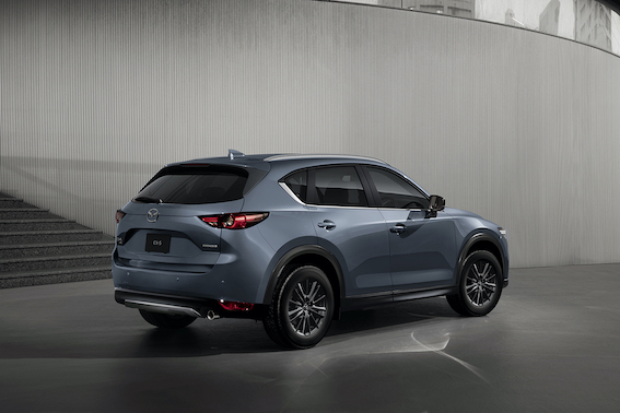 Mazda CX-5 ieguvusi augstāko novērtējumu IIHS sānu trieciena testā
