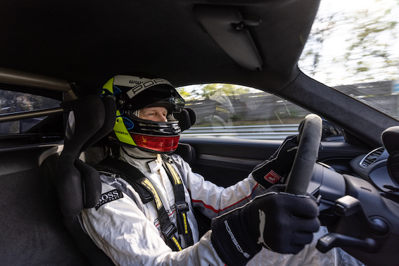 Jaunajam “Porsche 718 Cayman GT4” pēdējie testi pirms pasaules pirmizrādes