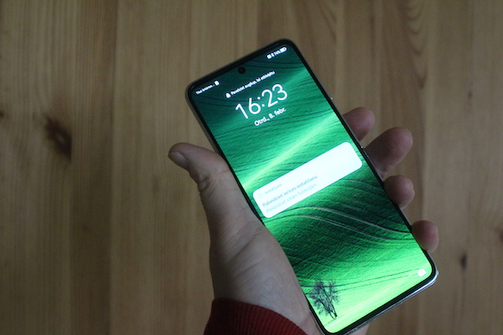 Jaunais Huawei P50 Pocket - mirdzoša pūdernīca ar supertelefona veiktspēju! Iespaidi pēc pirmās nedēļas.