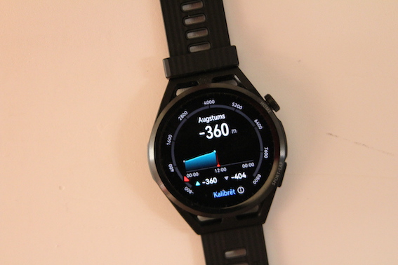 Huawei Watch GT Runner - skrienu, skrienu vēl... Viedā ierīce, kas iepriecinās dažāda sporta piekritējus!
