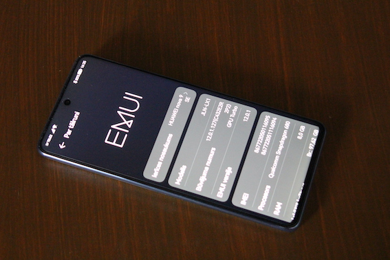 Izmēģinām jauno Huawei Nova 9 SE tālruni: bērniem, pusaudžiem un blogeriem būs liels prieks!