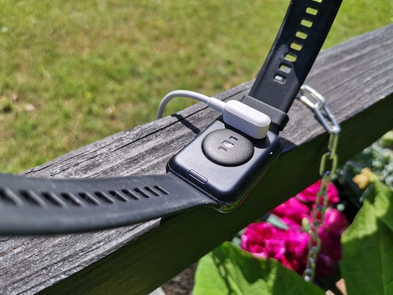 HUAWEI WATCH FIT 2 viedās aproces apskats: Pulkstenim ne vienmēr jābūt lielam un smagam!