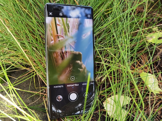 Jaunais Huawei nova 10 Pro: ierīce ar 60 MP kameru, 4K kvalitāti un pieejamu Google servisu