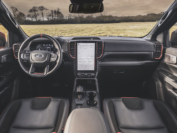 Kurš grib būt pirmais puisis ciematā? Iespaidīgais jaunās paaudzes Ford Ranger Raptor ierodas Latvijā