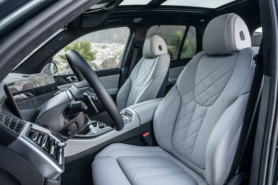 Jaudīgāks, modernāks un viedāks – jaunie BMW X5 un BMW X6. Visi modeļu varianti tagad ir pieejami ar M Pro sporta pakotni.