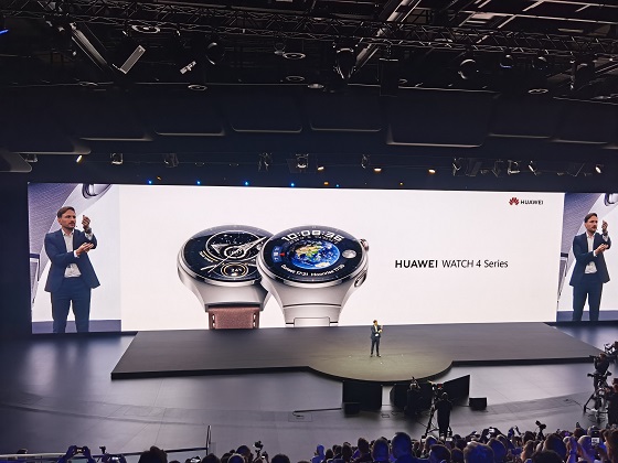 Huawei jaunumu prezentācija Minhenē: viedie tālruņi, pulksteņi, datori un pat austiņas!
