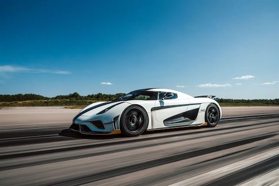 Koenigsegg Regera - no nulles līdz 400 kilometriem stundā tikai 28,81 sekundē!