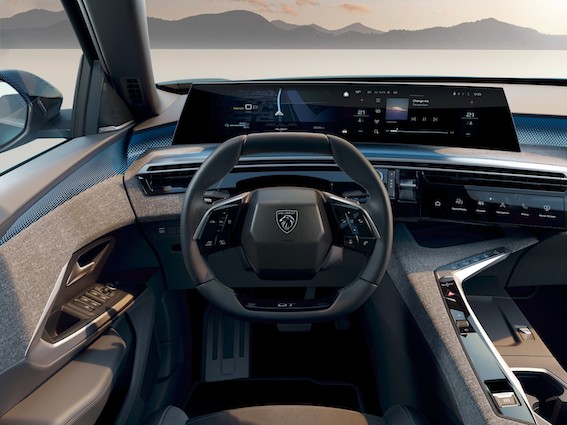 PEUGEOT prezentē jauno panorāmas i-Cockpit ar 21 collas ekrānu - iekļautas visjaunākās pieejamās tehnoloģijas