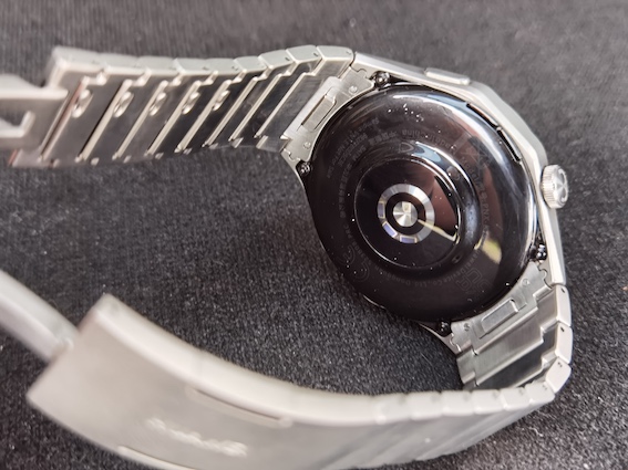 Ford GT, Dodge Charger GT, Nissan GT un tagad arī Huawei Watch GT 4! Pirmie iespaidi par jauno viedpulksteni!