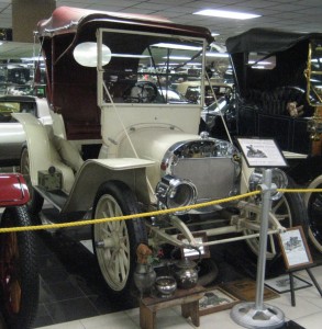 1909-Babcock-electric-car-