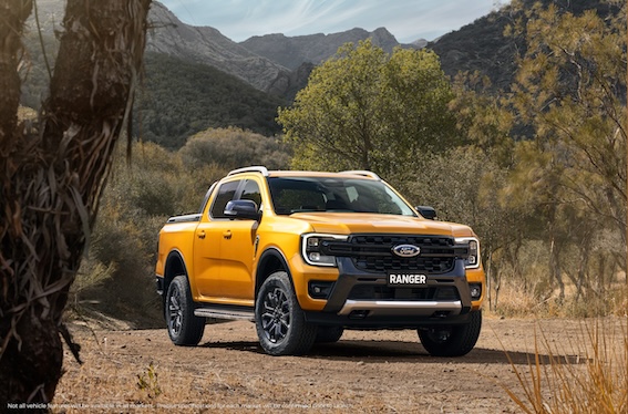 Ford Pro palielina savu pārsvaru Eiropas tirgū, iegūstot Starptautiskā Gada furgona un Gada pikapa balvu