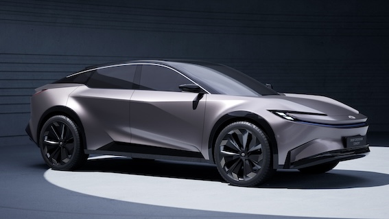 Toyota Sport Crossover Concept piesaka jaunu akumulatora elektrisko modeli Eiropai
