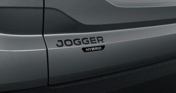 Dacia publicē Jogger Hybrid 140 cenas un jaunā modeļu klāsta cenrādi Sandero, Sandero Stepway un Jogger modeļiem