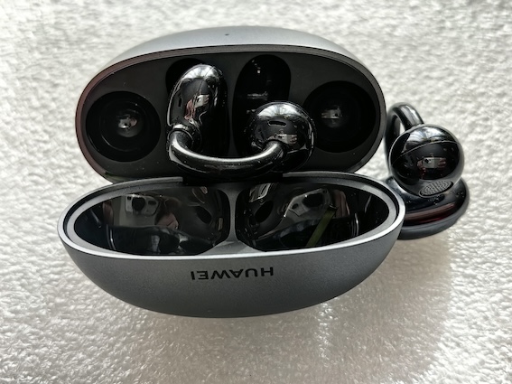Huawei FreeClips - tas nav pīrsings, tās ir bezvadu austiņas, kas nenogurdina ausis!
