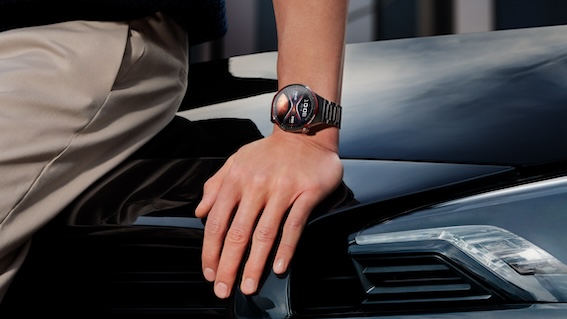 Kosmoss uz rokas – jaunā Huawei Watch 4 Pro versija