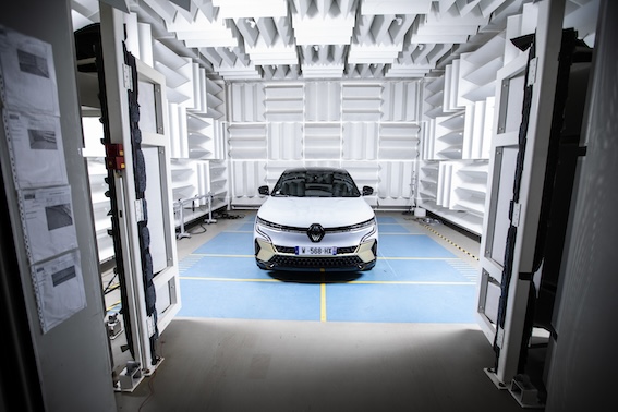 80 procentus automobiļa trokšņu rada saskare ar ceļu, un slikti ceļa apstākļi - kā tos samazināt?