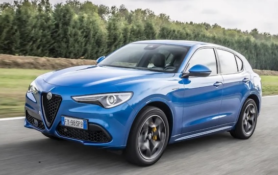Ja elektromobiļa pircēji labi uzvedīsies, tad jaunā Alfa Romeo Stelvio varētu būt arī ar iekšdedzes dzinēju!