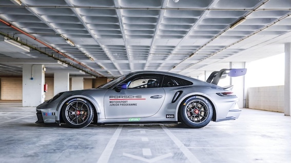 Deviņi talantīgi piloti sacenšas par “Porsche Motorsport” stipendiju 225 000 eiro apmērā