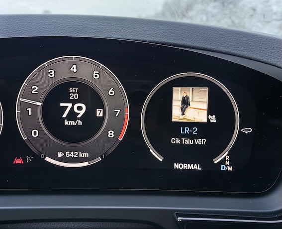 Pusei automobiļu Latvijā ar pus miljonu kilometru nobraukumu ir pamatīgi koriģēti odometru rādījumi!