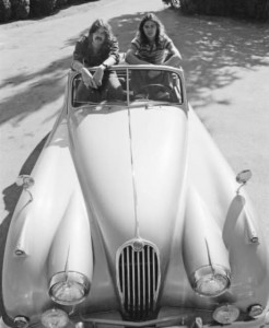 Deep Purple Jaguar XK 140 Drophead Coupe