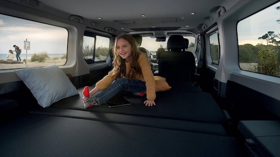 Izstādē Van Life ExpoBordo Renault atklās Renault Trafic Escapade